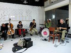 klinding radiosendung für aktuelle musik bei fsk 93,0 /101.4 mhz