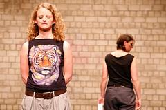 Wenn uns jemand sieht, sag, wir haben einfach kurz Luft geschnappt